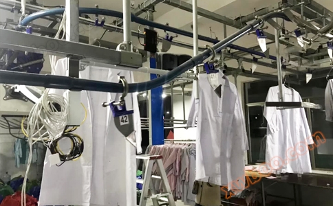 RFID服装吊挂分拣系统.jpg RFID服装吊挂分拣系统.jpg